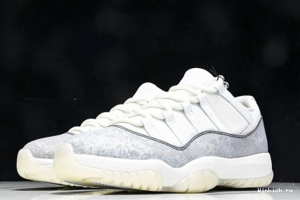 Low Air Jordan 11 1003